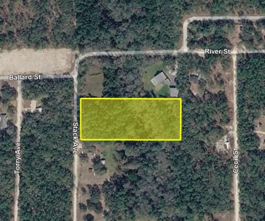 $69,900 | 112 Stack Avenue, Interlachen, FL 32148