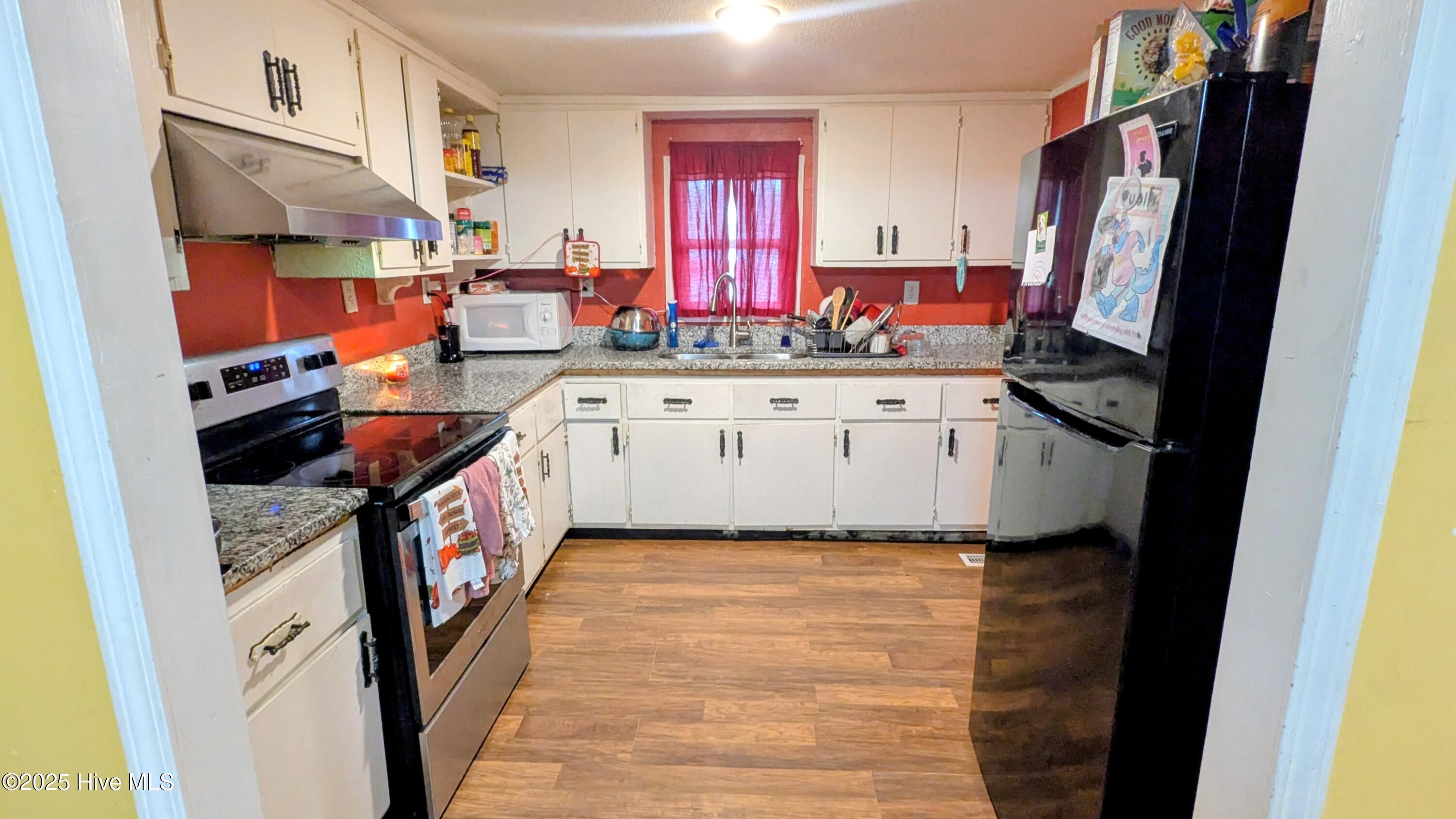 312 T Johnson Road Carthage, NC 28327 - Photo 9 of 23 PXL_20250929_160953769~2