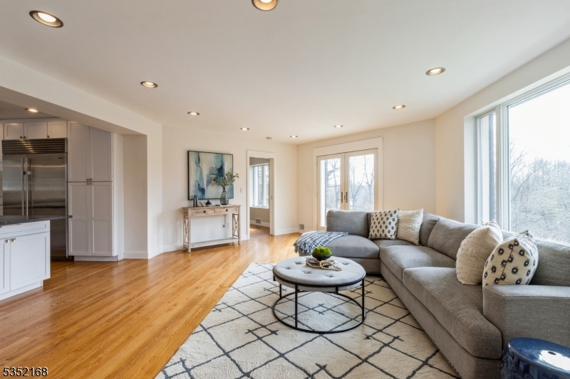 52 Kitchell Road, Unit 1 Morristown, NJ 07960 - Photo 15 of 30 Gallery Image 15