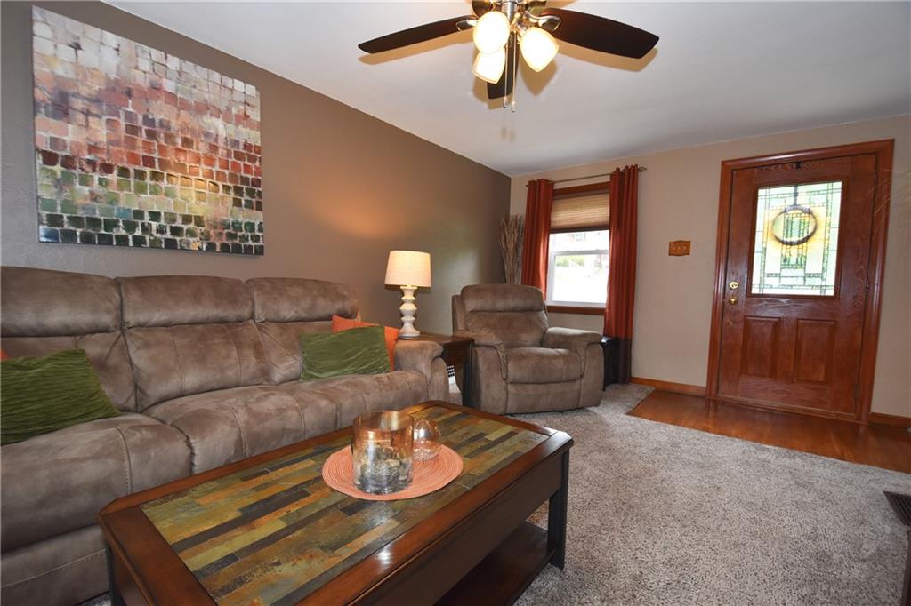 105 Leon Road Pittsburgh, PA 15220 - Photo 5 of 22 Gallery Image 5