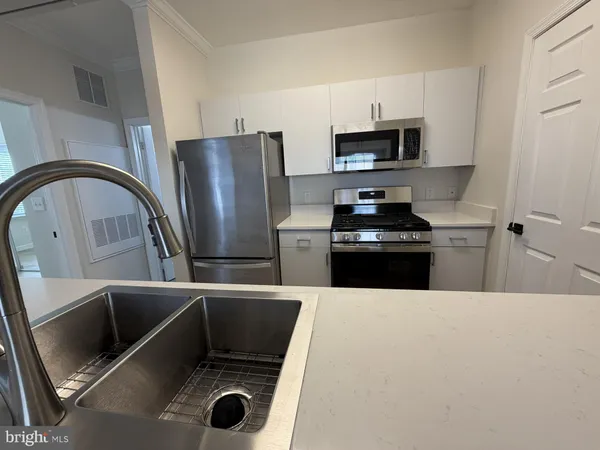 $257,900 | 13504 Derry Glen Court, Unit 201, Germantown, MD 20874