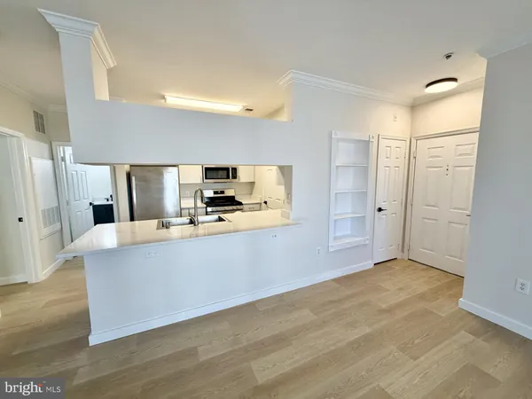 $257,900 | 13504 Derry Glen Court, Unit 201, Germantown, MD 20874