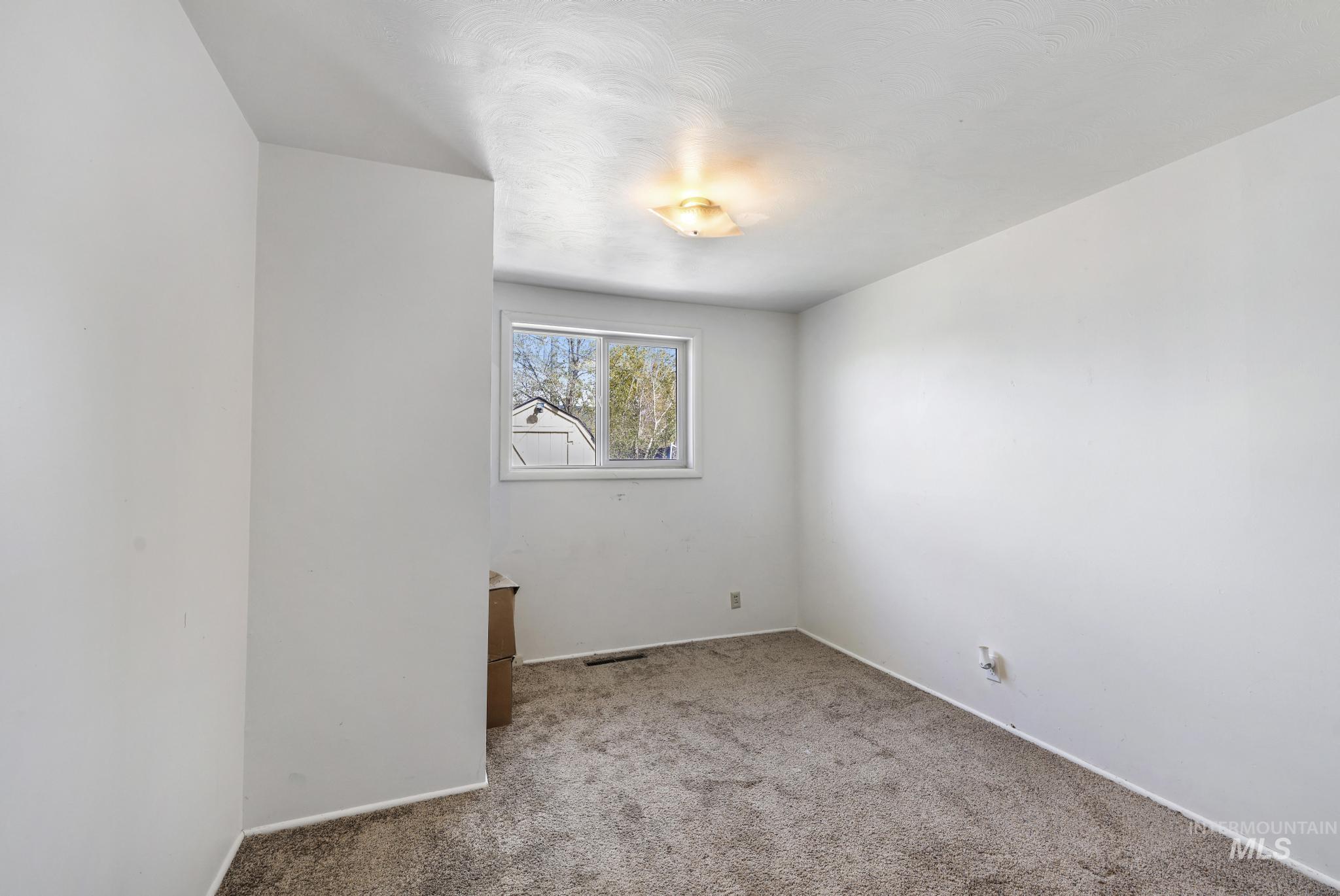 608 South C Street Rupert, ID 83350 - Photo 21 of 43