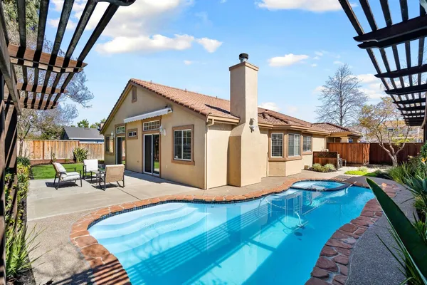 $1,249,000 | 1363 Rincon Avenue, Livermore, CA 94551