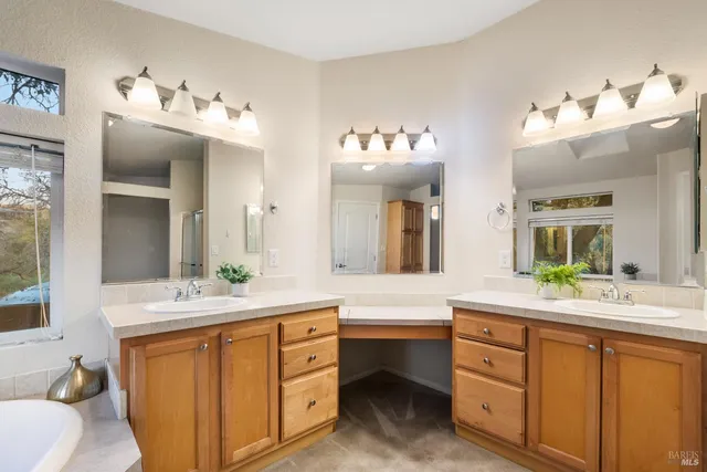 $796,500 | 4005 Cantelow Road, Vacaville, CA 95688