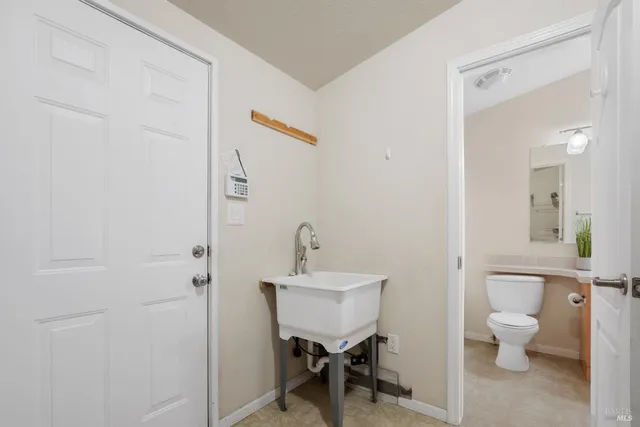 $796,500 | 4005 Cantelow Road, Vacaville, CA 95688