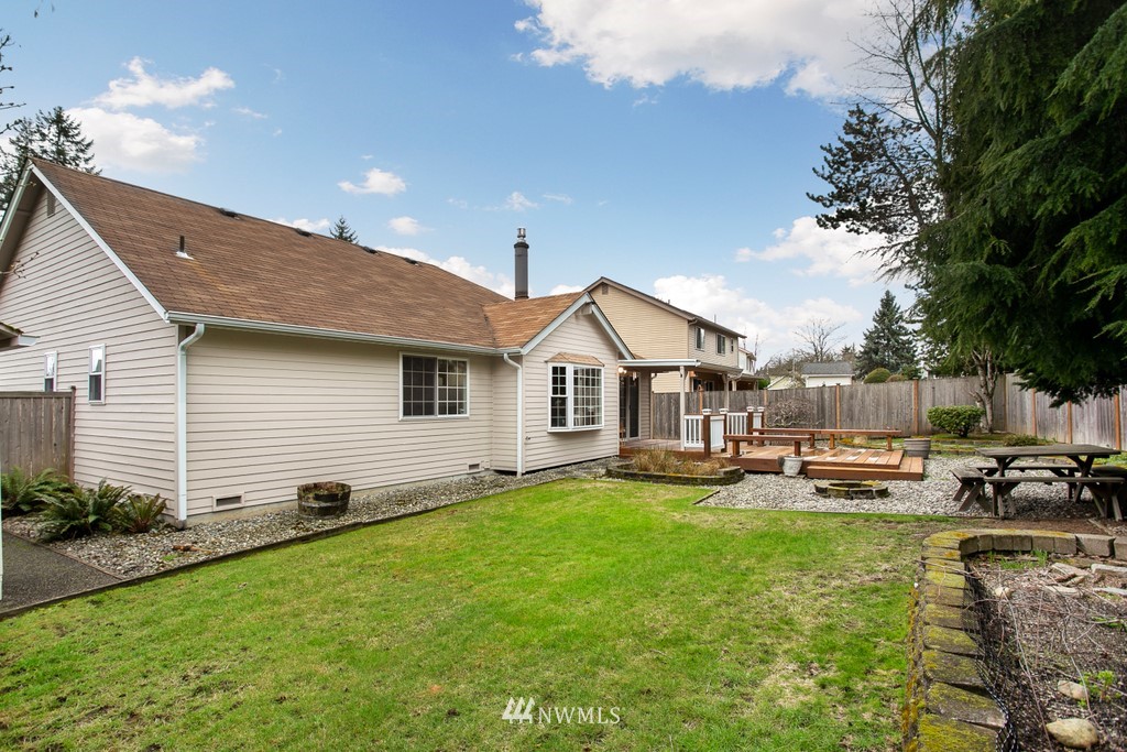4112 Northeast 1st Place Renton, WA 98059 - Photo 21 of 22 Gallery Image 21