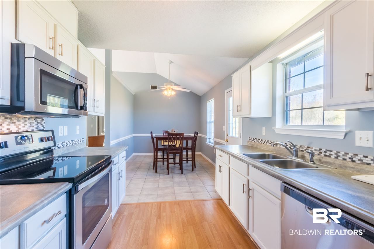 8946 Shannon's Mill Road Foley, AL 36535 - Photo 8 of 20