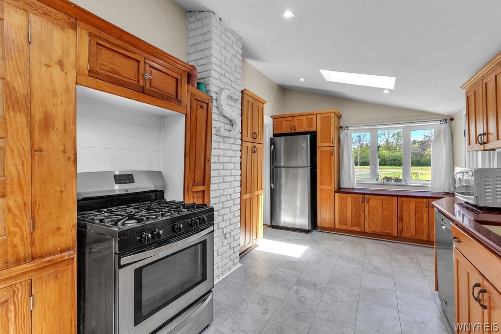 3179 West River Road Grand Island, NY 14072 - Photo 25 of 50
