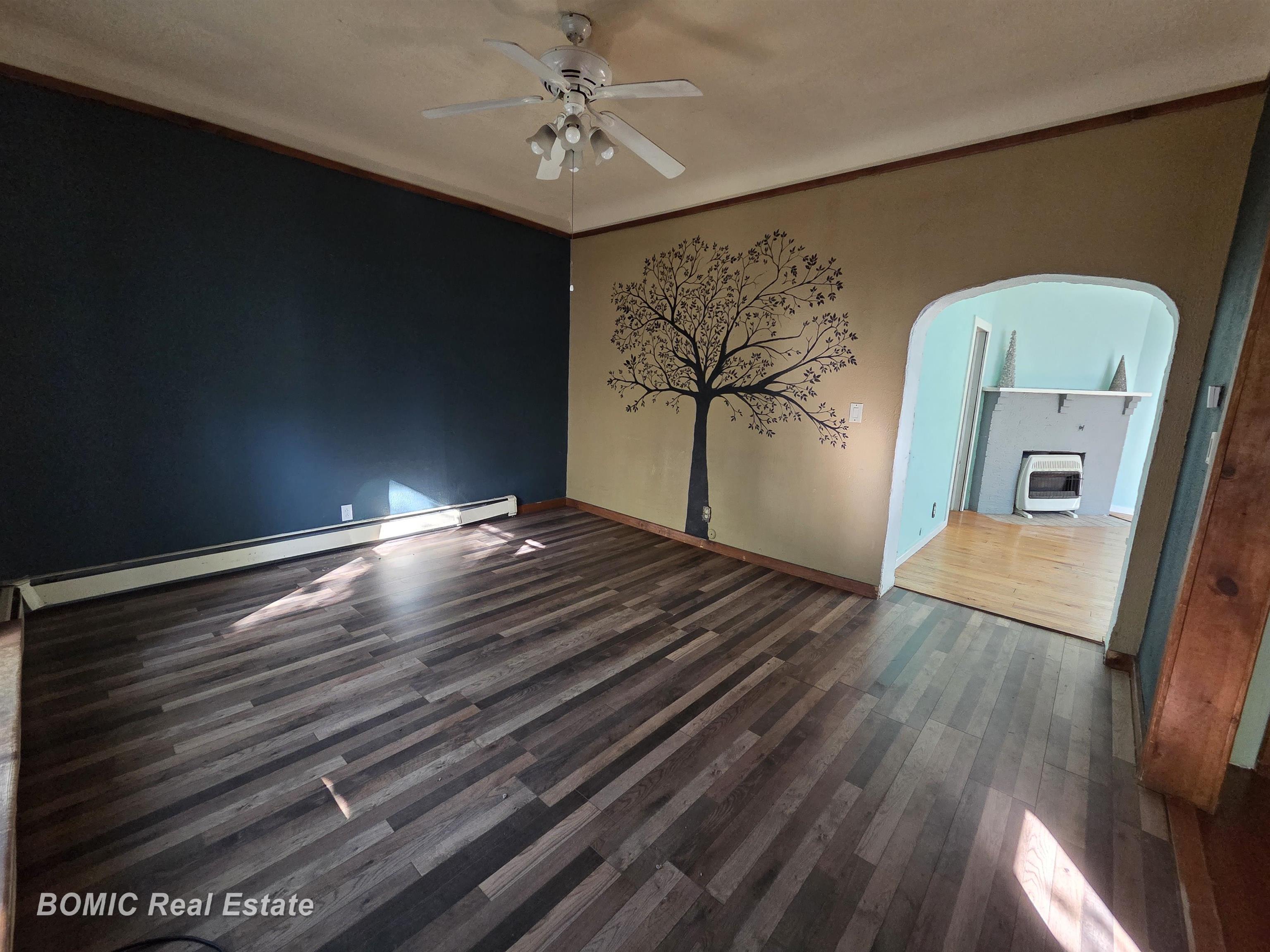 413 Franklin Street Bay City, MI 48708 - Photo 4 of 23