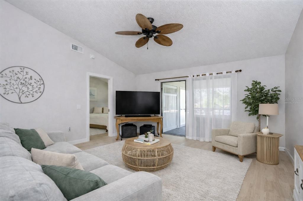 2139 Elm Street, Unit 308 Dunedin, FL 34698 - Photo 4 of 48