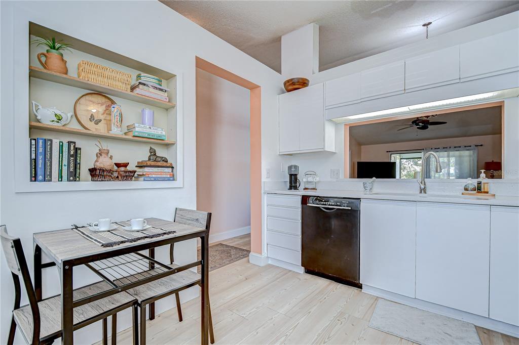 2139 Elm Street, Unit 308 Dunedin, FL 34698 - Photo 10 of 48