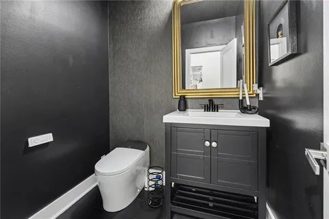 $849,900 | 855 Fleetwood Circle Southwest, Atlanta, GA 30311