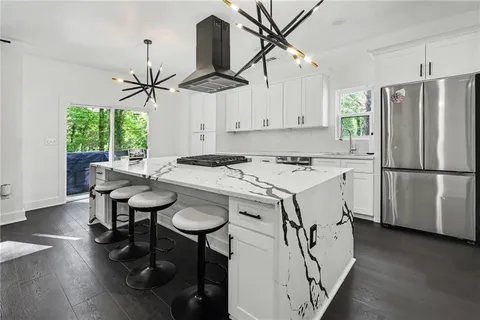 $849,900 | 855 Fleetwood Circle Southwest, Atlanta, GA 30311