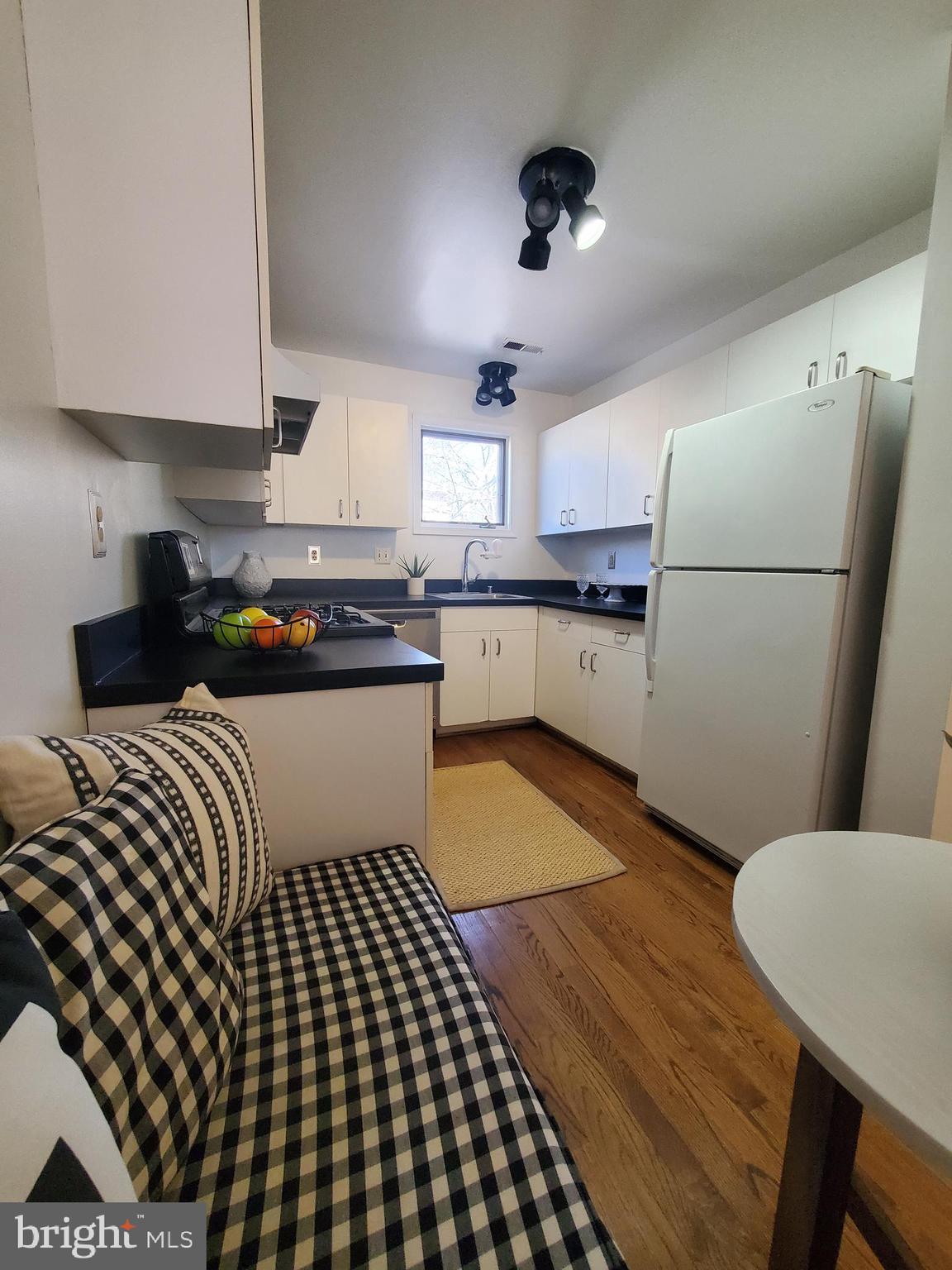 5218 Downing Road Baltimore, MD 21212 - Photo 17 of 29 Gallery Image 17