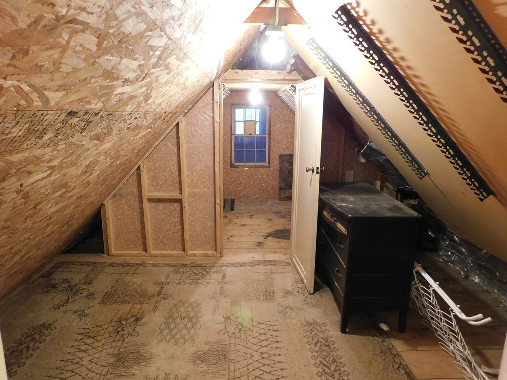 672 Amostown Road West Springfield, MA 01089 - Photo 24 of 30 a view of an entryway