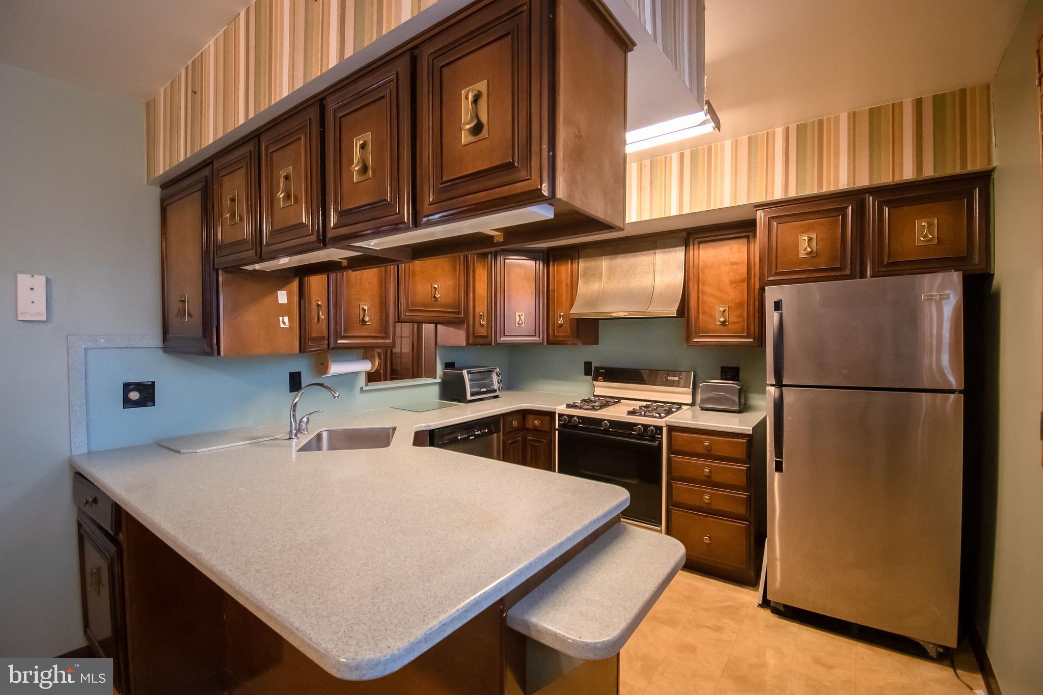 7228 Shalkop Street Philadelphia, PA 19128 - Photo 8 of 23