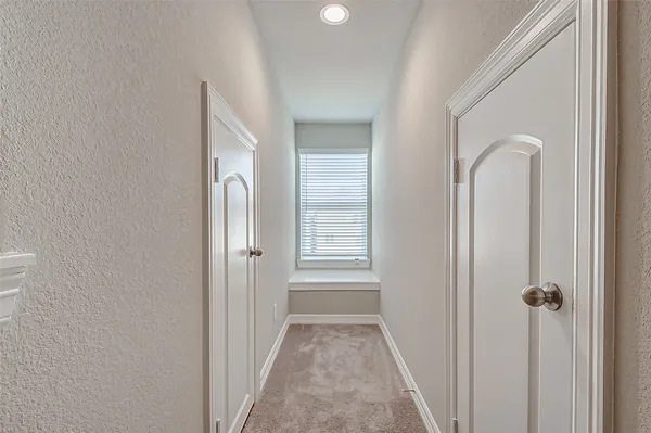 $2,800 | 11014 Cres Light Way, Houston, TX 77043