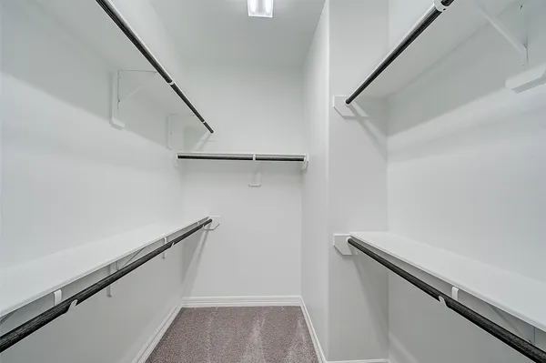 $2,800 | 11014 Cres Light Way, Houston, TX 77043