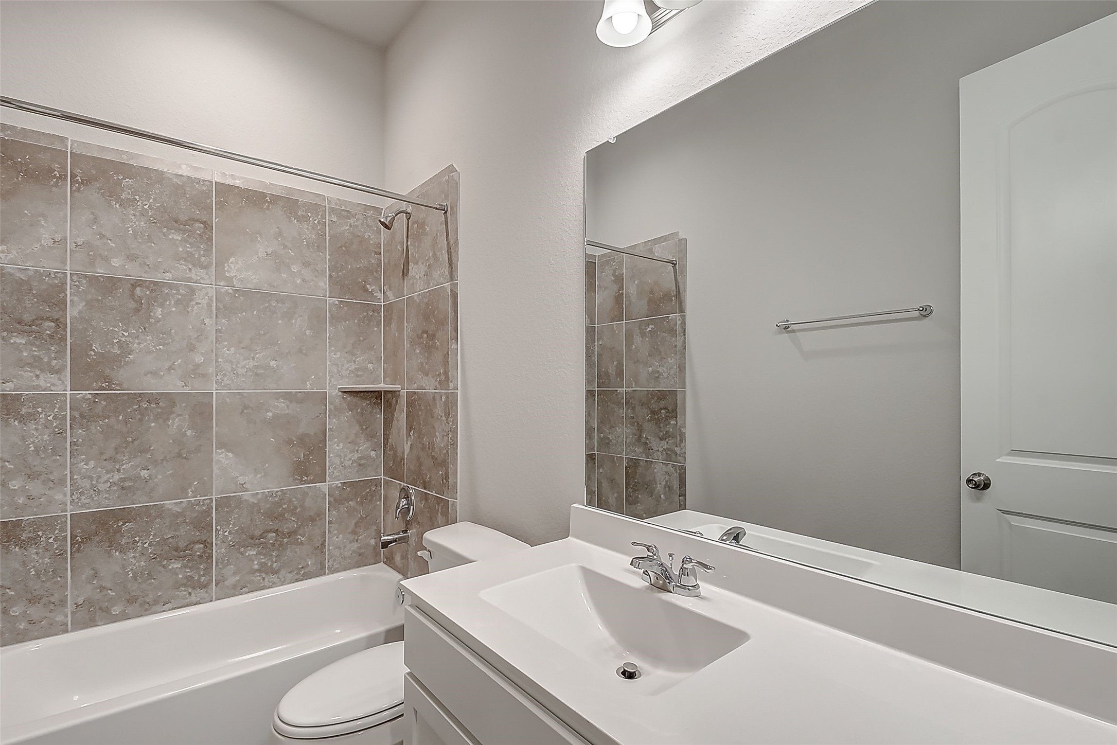 11014 Cres Light Way Houston, TX 77043 - Photo 8 of 16