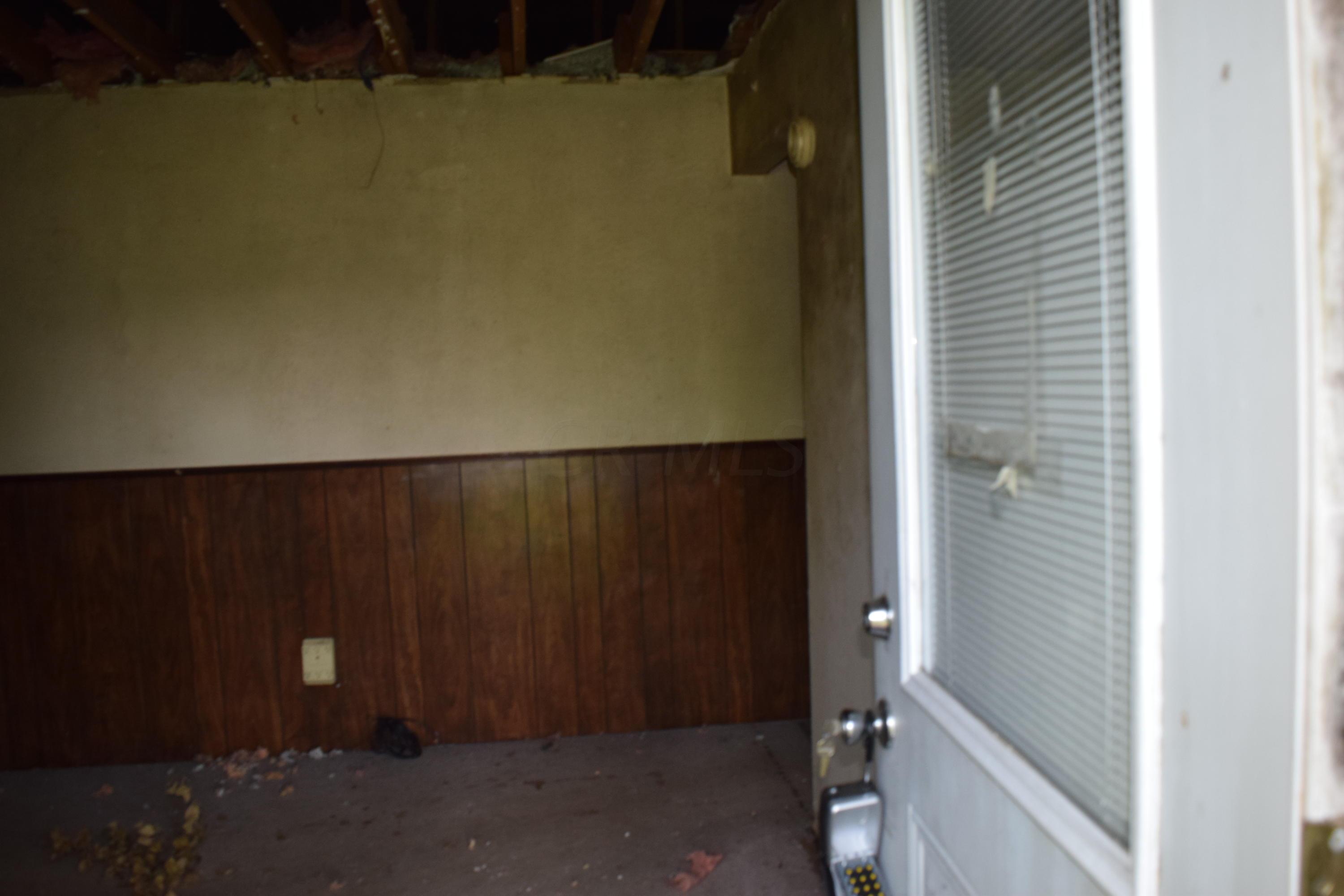 1090 Williams Road Columbus, OH 43207 - Photo 3 of 21 Gallery Image 3