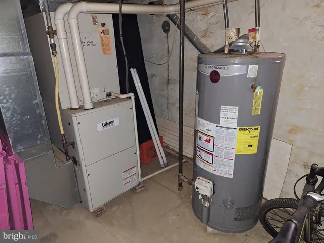 $274,500 | 381 Charles Street, Coatesville, PA 19320