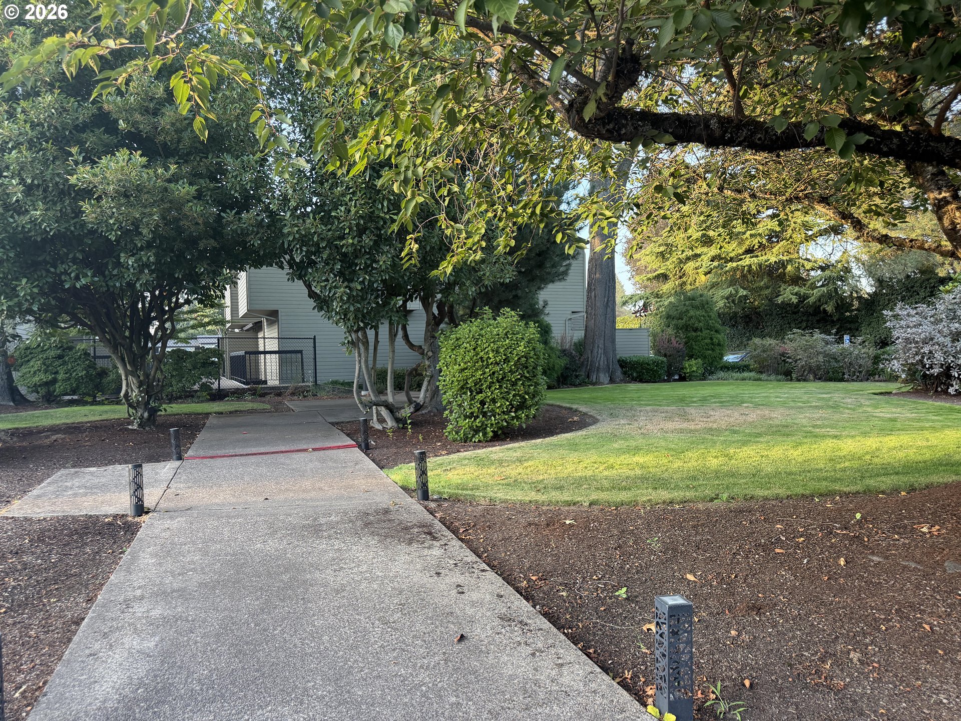 327 Country Club Road Eugene, OR 97401 - Photo 45 of 48 Gallery Image 45