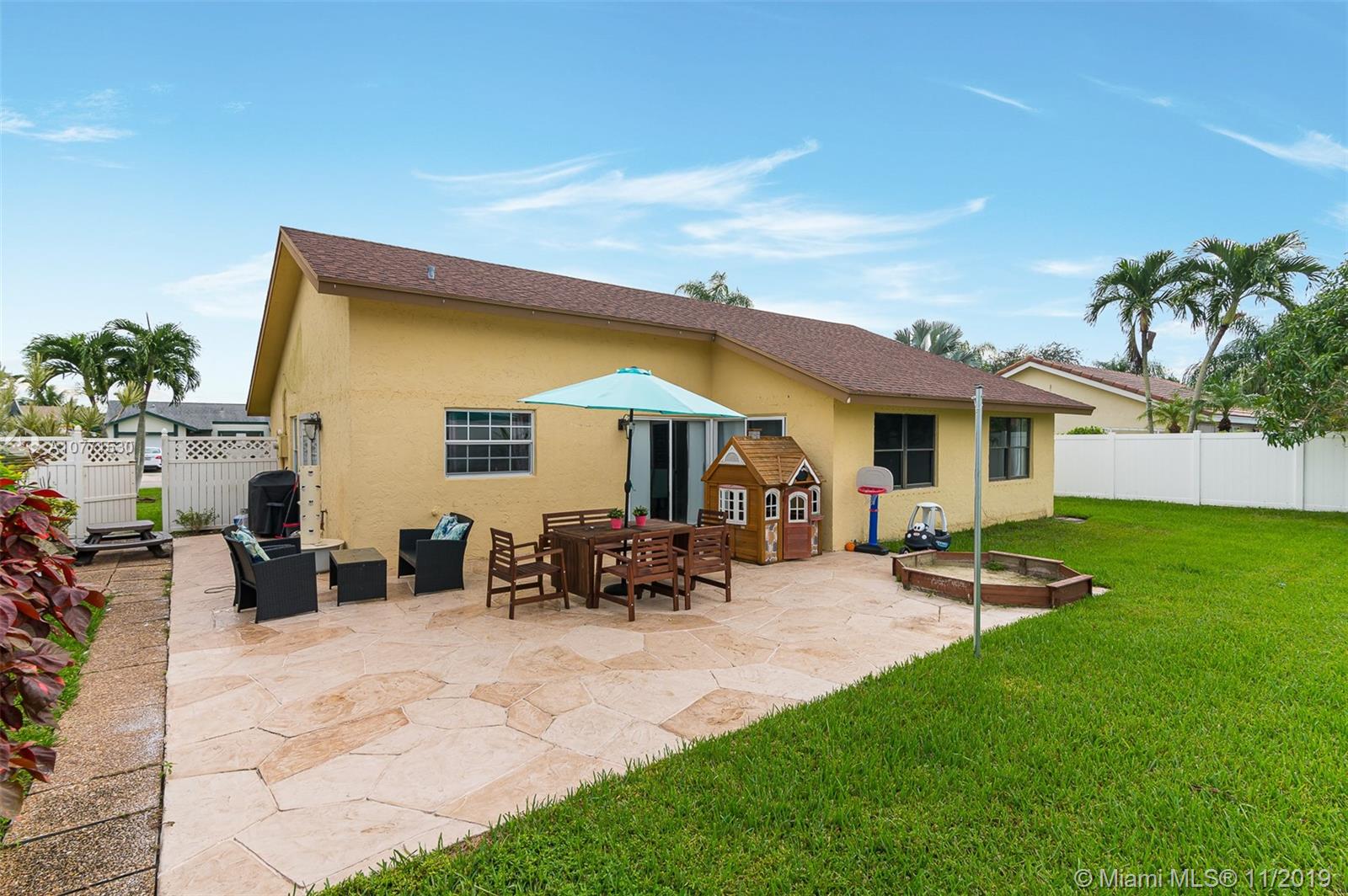 9177 Gettysburg Road Boca Raton, FL 33434 - Photo 14 of 16