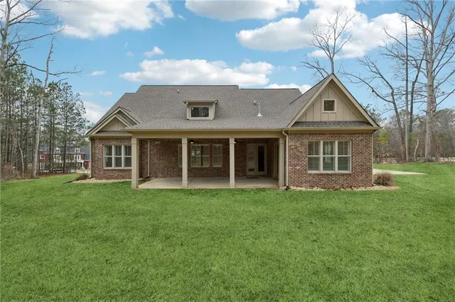 $650,000 | 25 Mountain Crest Drive, Oxford, GA 30054