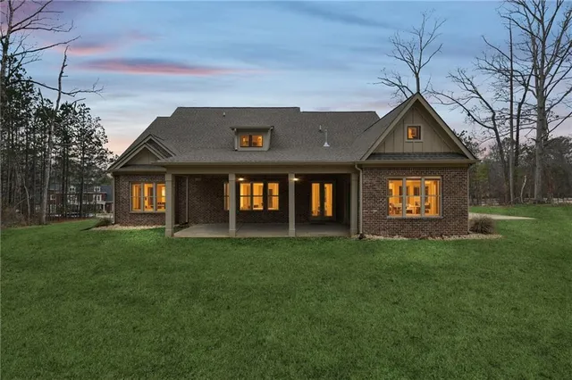 $650,000 | 25 Mountain Crest Drive, Oxford, GA 30054