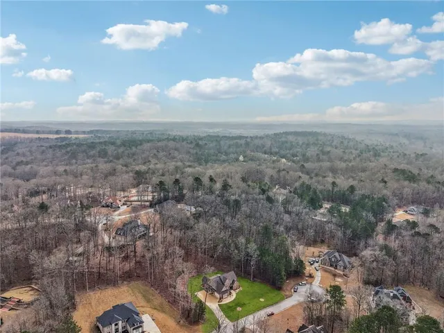 $650,000 | 25 Mountain Crest Drive, Oxford, GA 30054