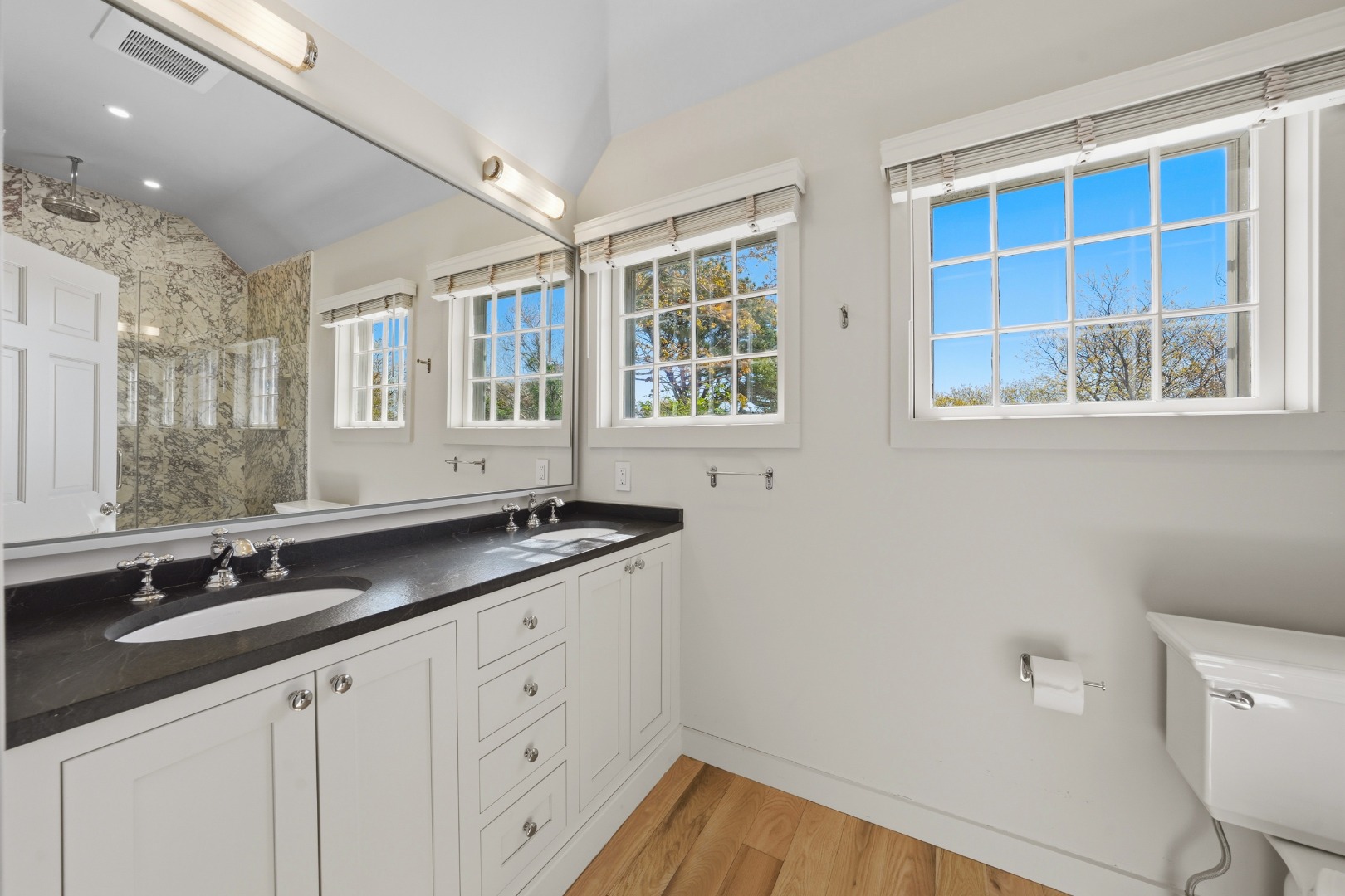 156 Madaket Road Nantucket, MA 02554 - Photo 17 of 41