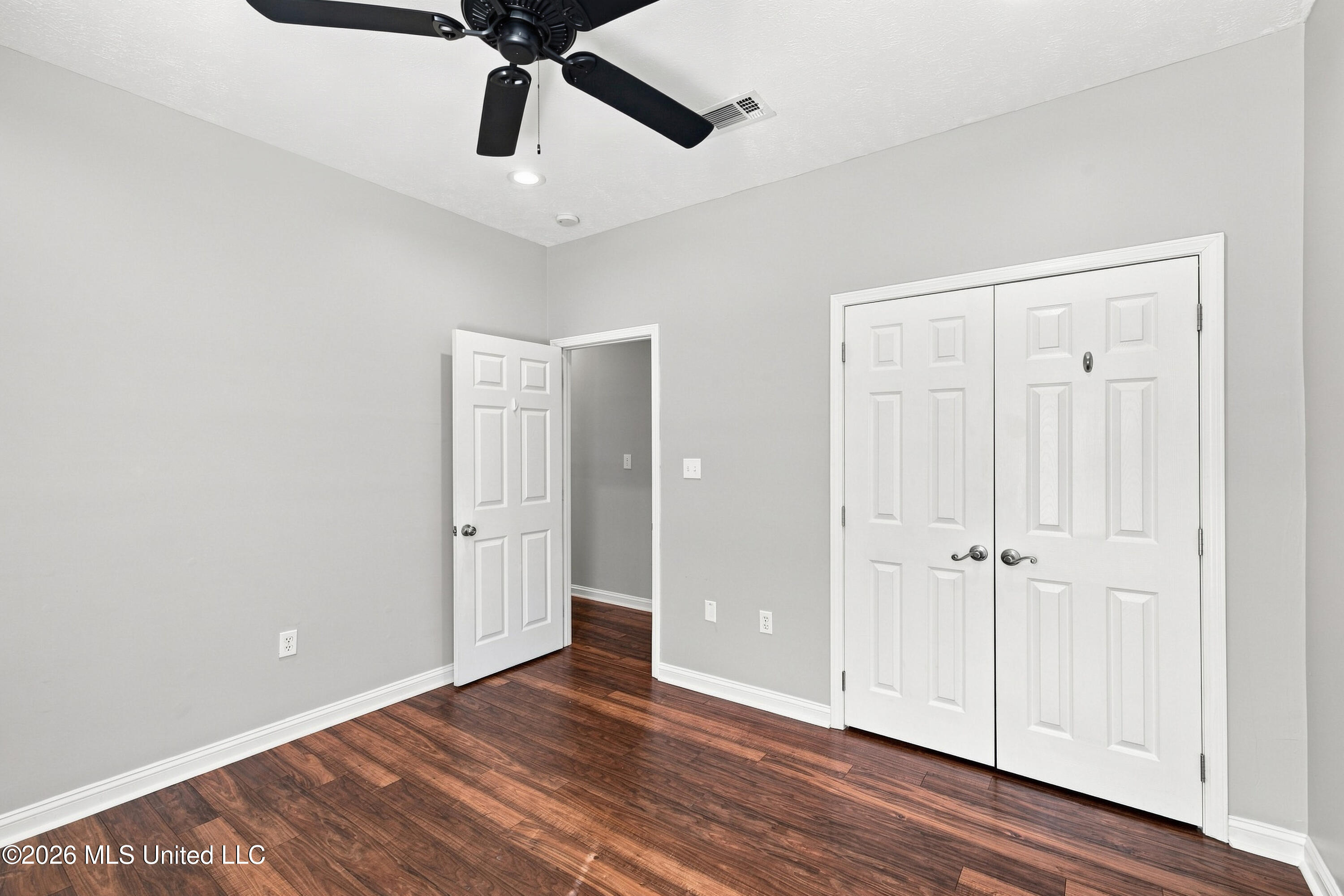 102 Spring Valley Drive Brandon, MS 39047 - Photo 27 of 37 4C4A0075