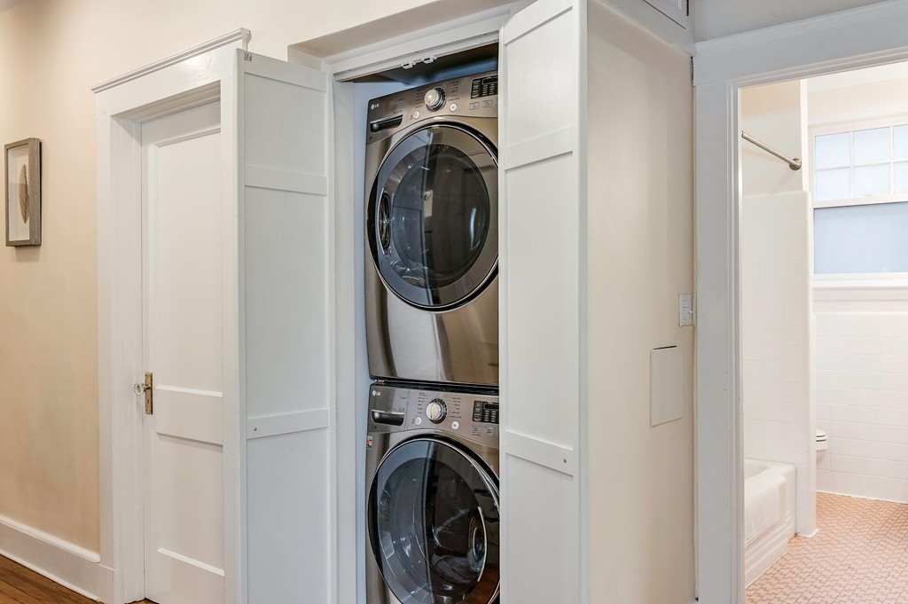 135 Freeman Street, Unit 2A Brookline, MA 02446 - Photo 13 of 16