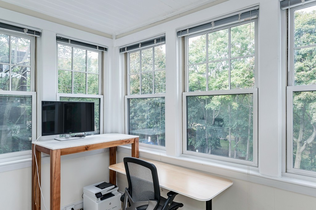 135 Freeman Street, Unit 2A Brookline, MA 02446 - Photo 7 of 16