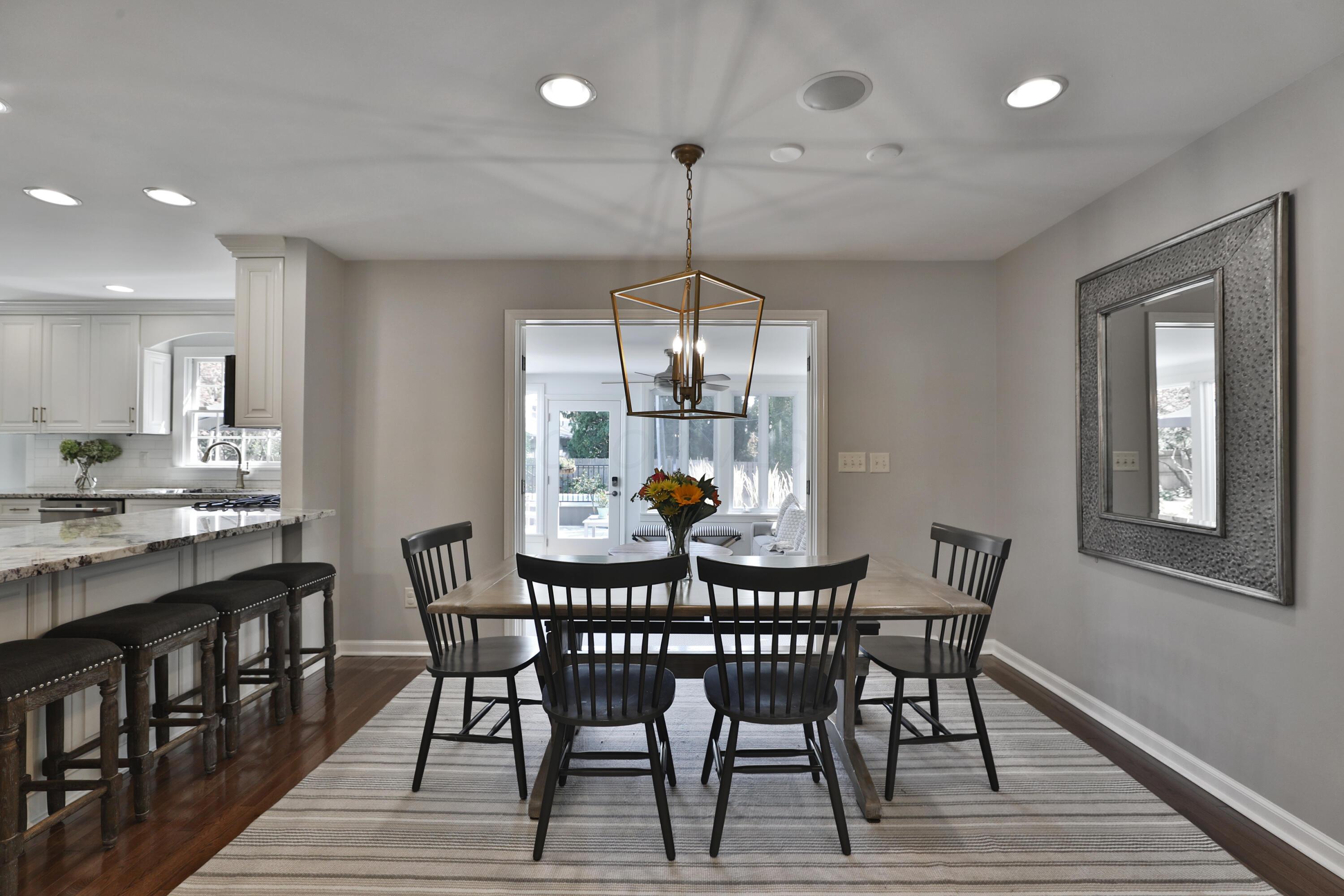 2305 Haverford Road Columbus, OH 43220 - Photo 21 of 60 2305-Haverford-21