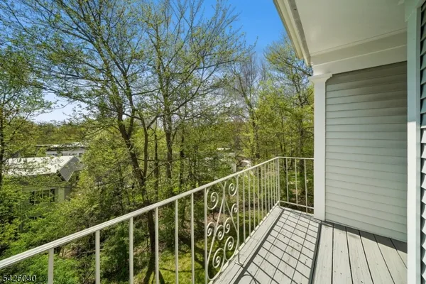 $799,000 | 217 Terrace Drive, Chatham, NJ 07928