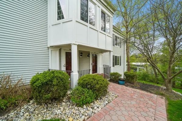 $799,000 | 217 Terrace Drive, Chatham, NJ 07928