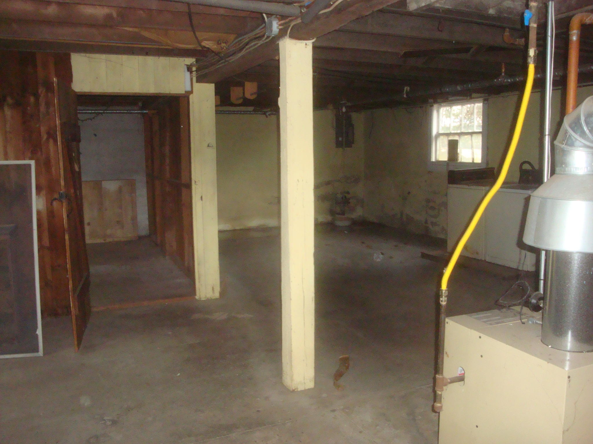 181 Barnstable Road Hyannis, MA 02601 - Photo 14 of 15 DSC03834
