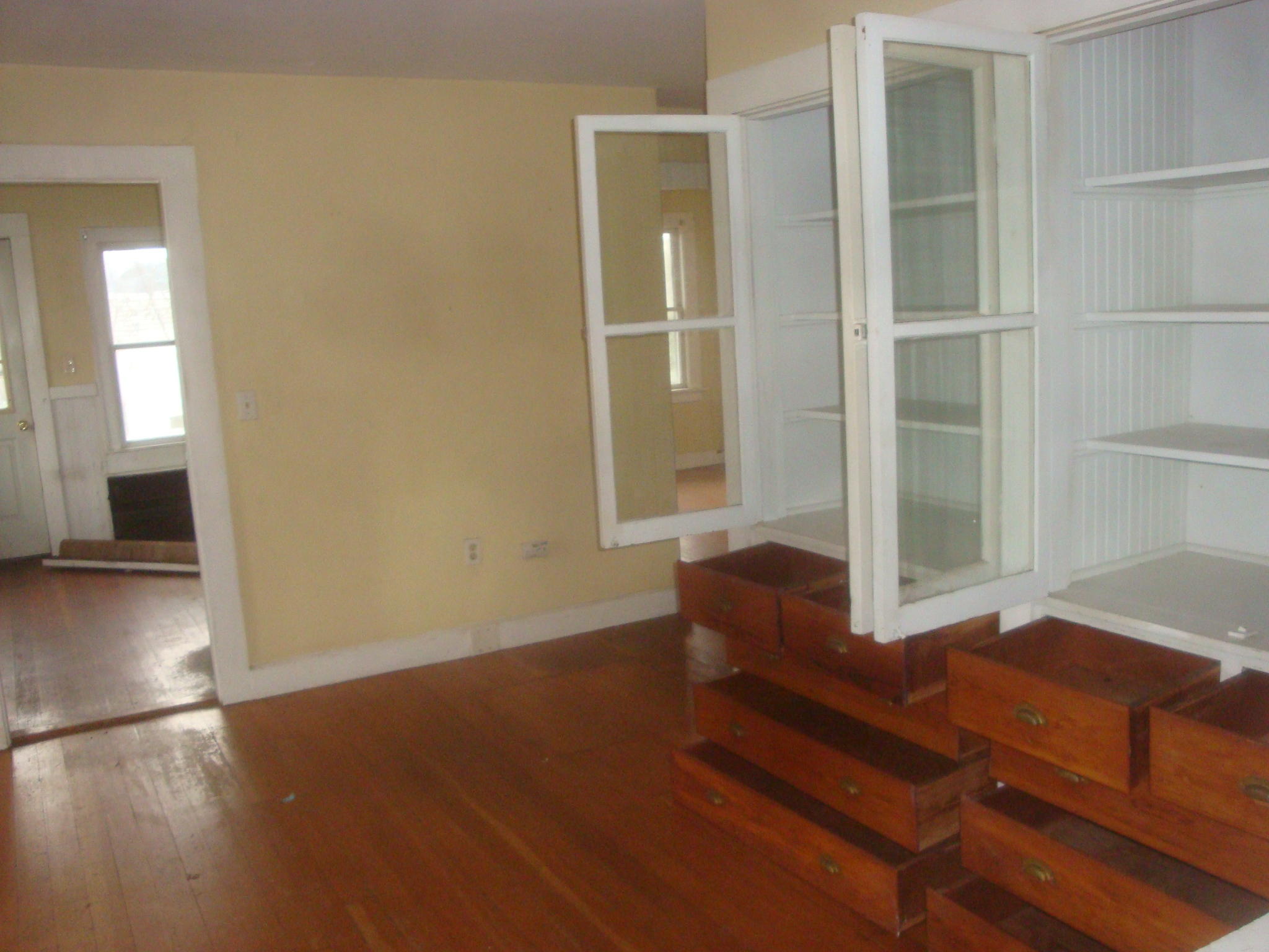 181 Barnstable Road Hyannis, MA 02601 - Photo 7 of 15 DSC03826