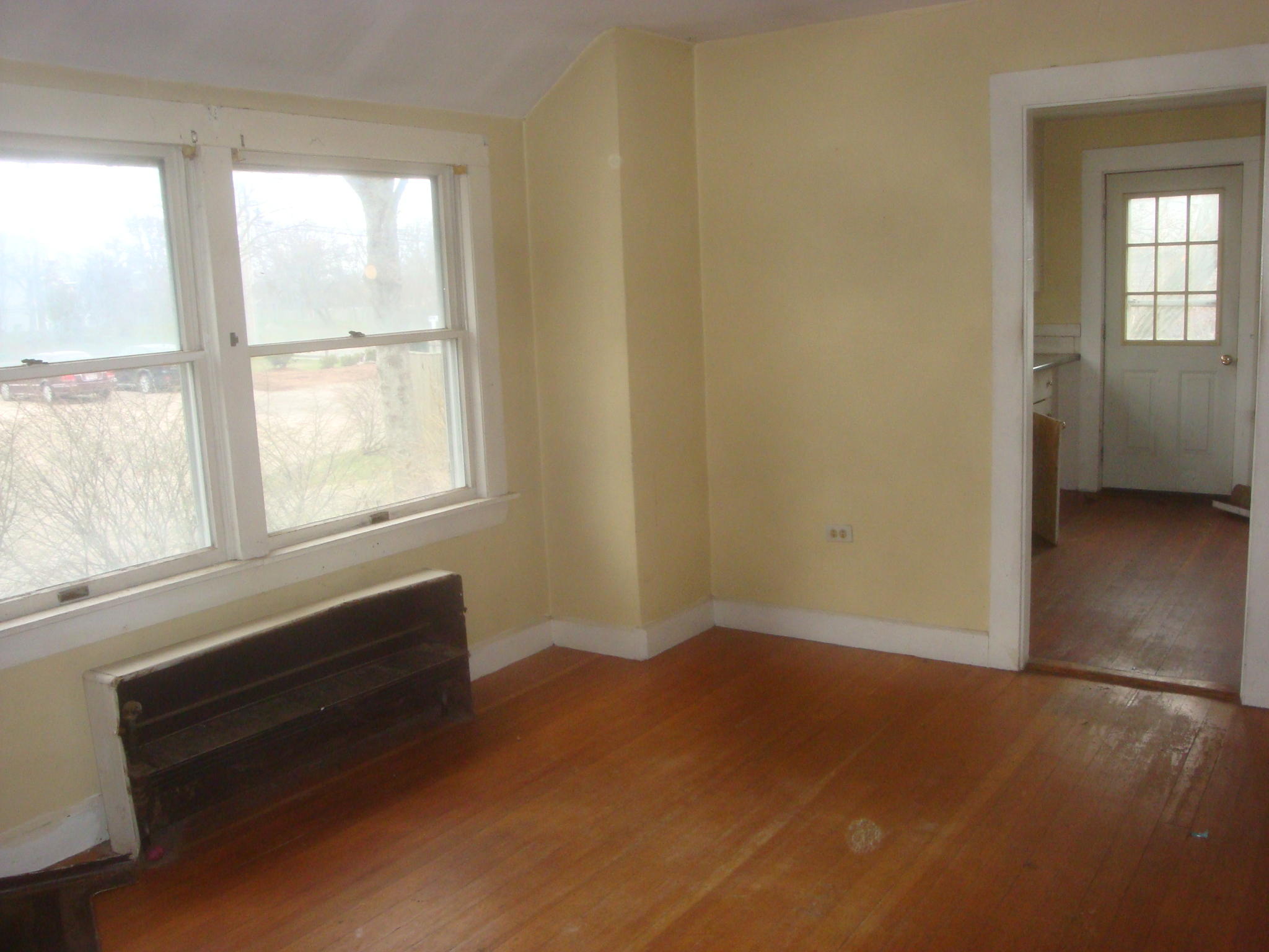 181 Barnstable Road Hyannis, MA 02601 - Photo 8 of 15 DSC03827