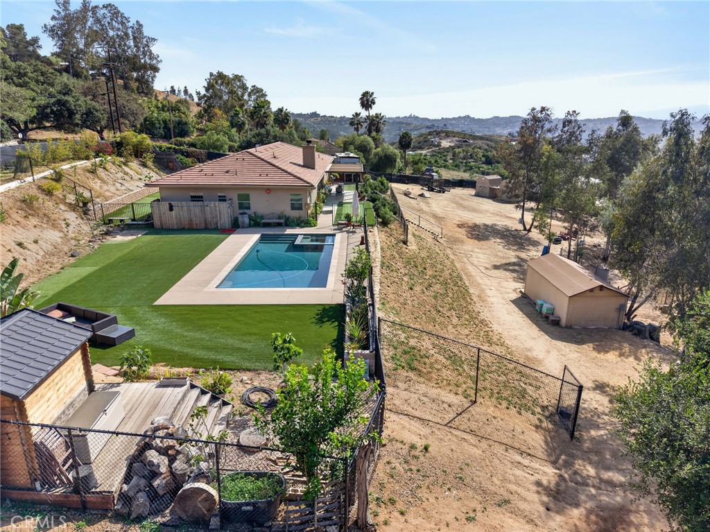 2914 Vista Del Rio Fallbrook, CA 92028 - Photo 6 of 57 a view of a houses with a yard