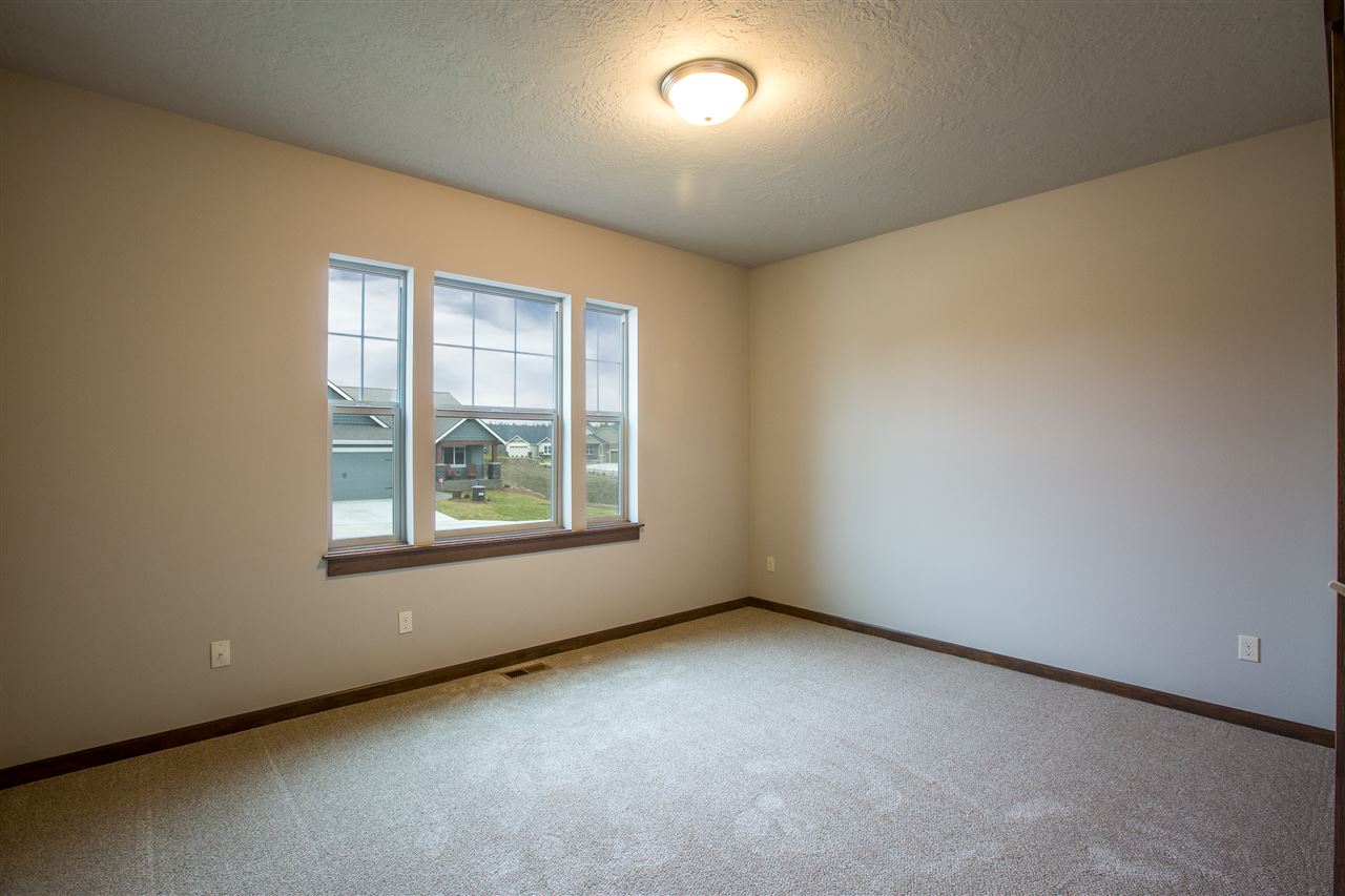 643 West Basalt Ridge Drive Spokane, WA 99224 - Photo 17 of 20 Gallery Image 17