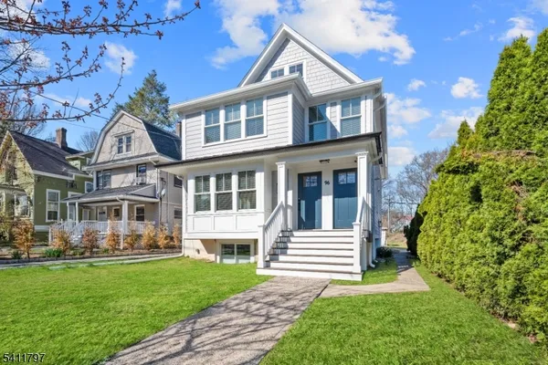 $3,300 | 96 Watchung Avenue, Montclair, NJ 07043