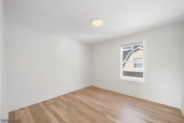 $3,300 | 96 Watchung Avenue, Montclair, NJ 07043