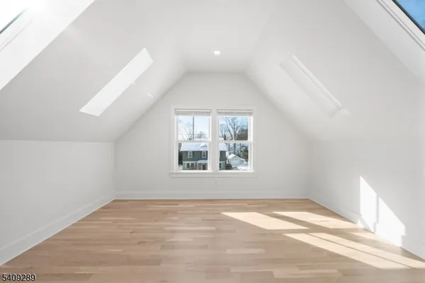 $3,300 | 96 Watchung Avenue, Montclair, NJ 07043