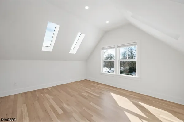 $3,300 | 96 Watchung Avenue, Montclair, NJ 07043