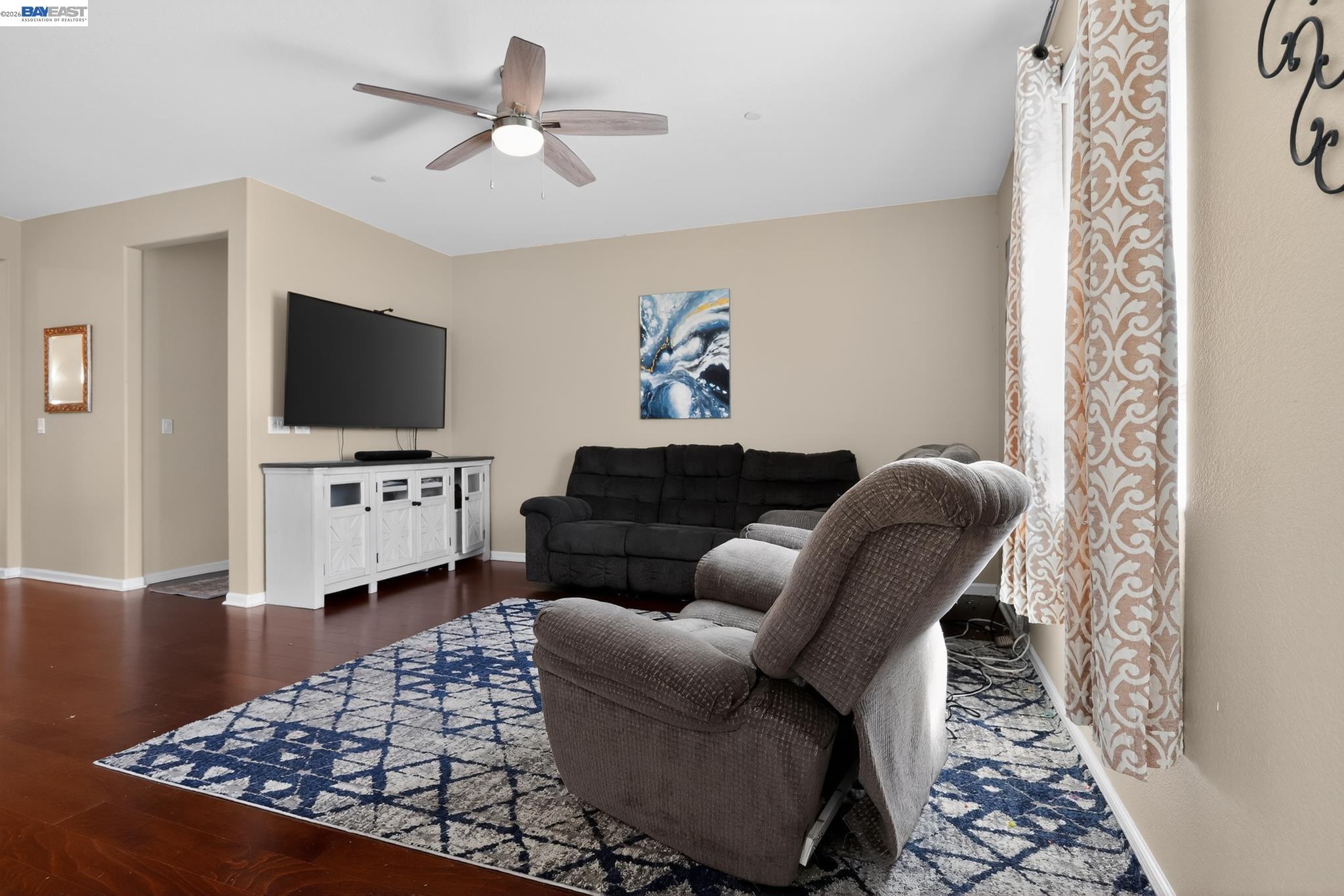 1974 Garden Lane Rio Vista, CA 94571 - Photo 6 of 19 a living room with furniture and a flat screen tv