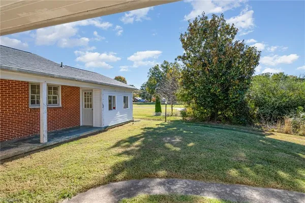 $157,000 | 955 Main Street, Yanceyville, NC 27379