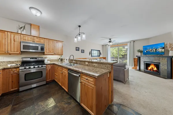$685,000 | 10890 Cinnabar Way, Unit 6, Truckee, CA 96161